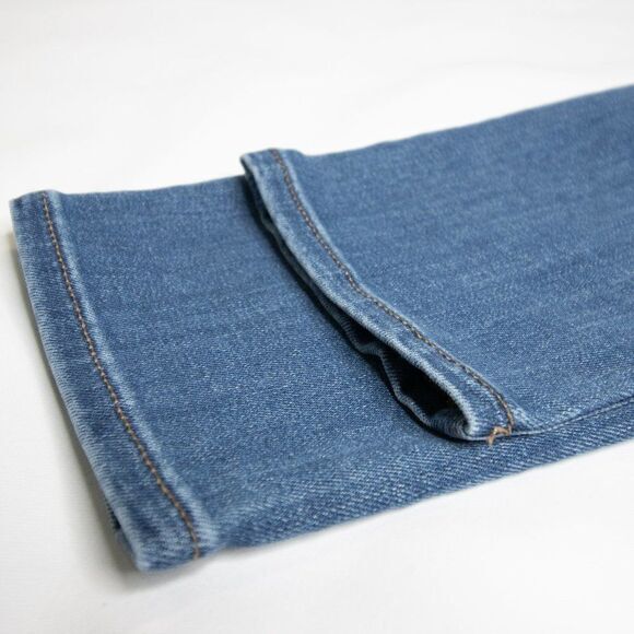 11" High-Rise Skinny Jeans in Layne Wash - Picture 9 of 12